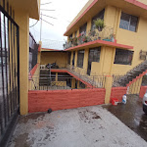 CASA EN VENTA VICENTINA